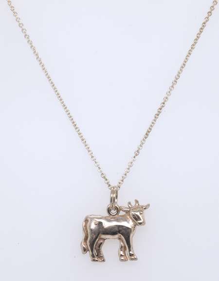 Vintage 925 Sterling Silver Cow Pendant on Chain Necklace
