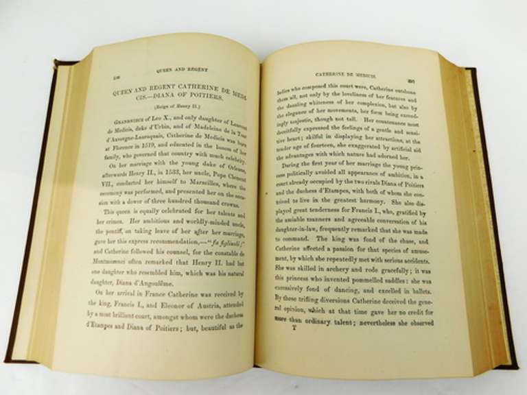 1885 Memoirs of the Queens of France