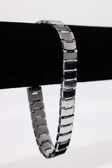 12mm Tungsten Carbide Bracelet Mirror Finish 9 Inch