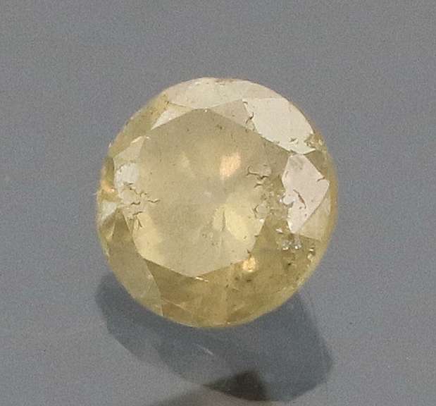 Elegant .20ct silvery yellow Diamond solitaire