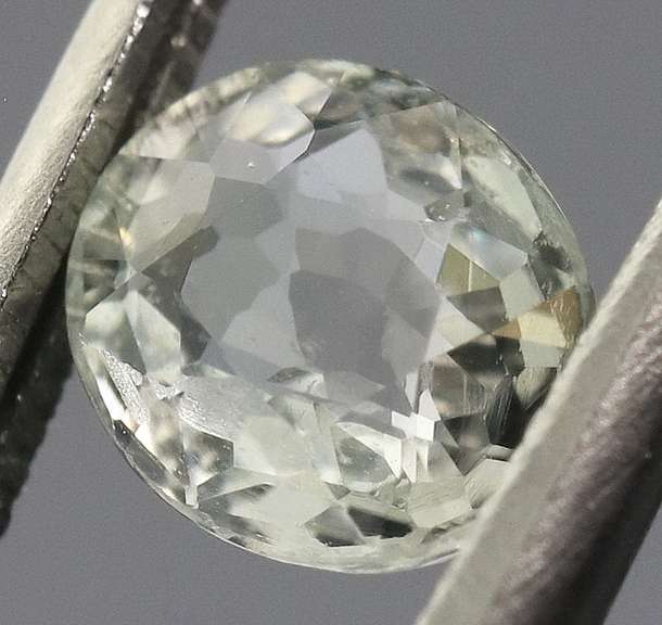 Elegant .92ct untreated Tourmaline