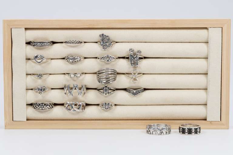 .925 Sterling Silver Ring Assortment Various Sizes & Styles (20 Ring Lot)