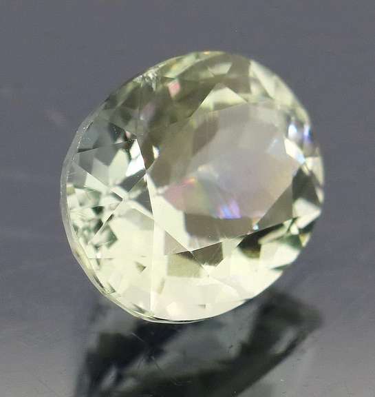 Excellent 3.77ct natural platinum green Amethyst