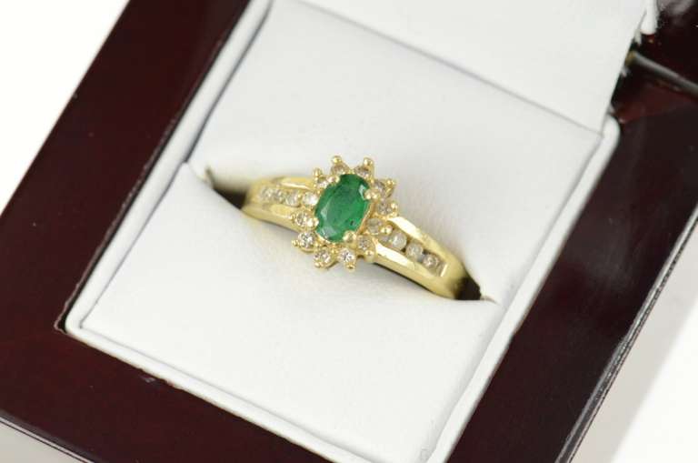 14K Yellow Gold 0.50 Ctw Emerald Diamond Halo Engagement Ring