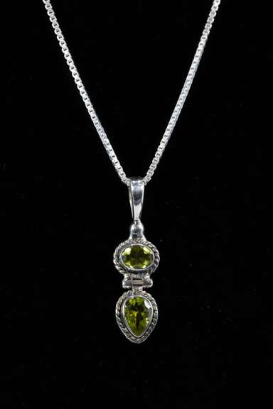 Sterling Silver Natural Peridot Gemstone Pendant