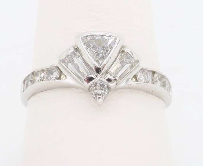 Unique Diamond Fan Ring made in 14k White Gold