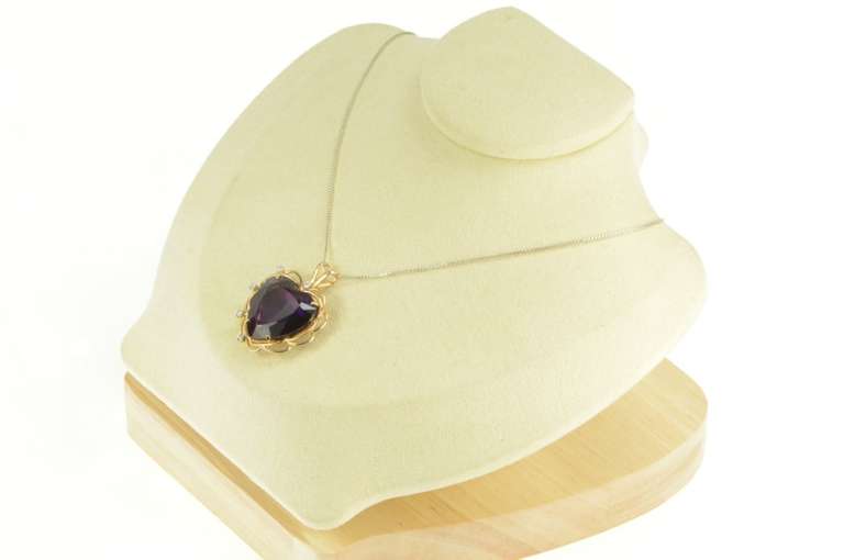 14K Yellow Gold Victorian Heart Amethyst Diamond Scalloped Pendant