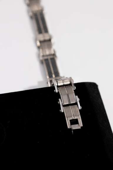 10mm Titanium Bracelet with Carbon Fiber Inlay 8.5 Inch