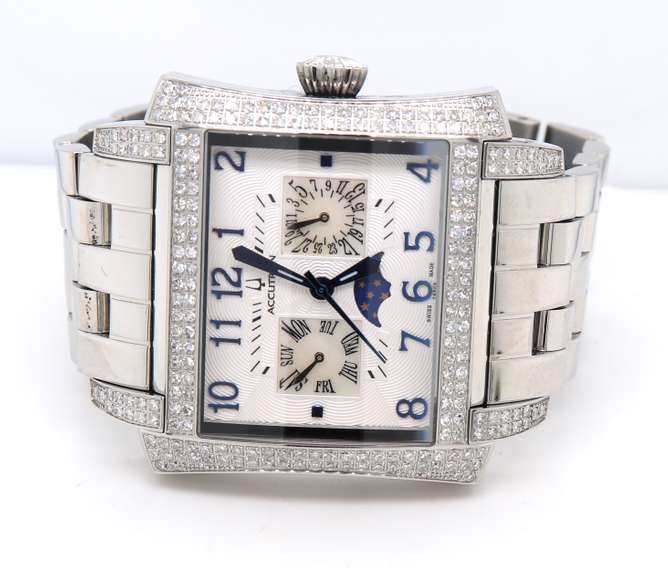 Bulova Accutron Quartz White Dial Watch
