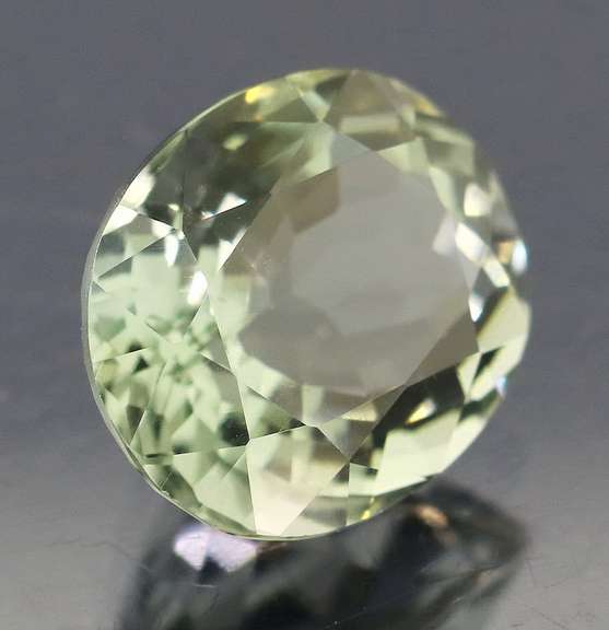 Brilliant 5.77ct natural platinum green Amethyst