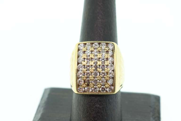 MENS 10KT SOLID YELLOW GOLD AND CZ RING