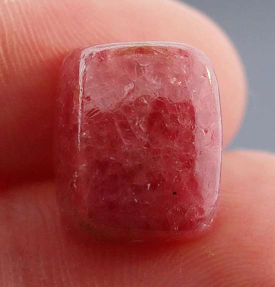 Striking 15.38ct Argentinian Rhodonite cabochon