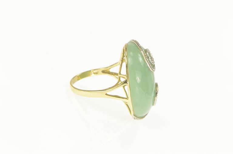 14K Yellow Gold Cabochon Nephrite Jade Swirl Statement Ring