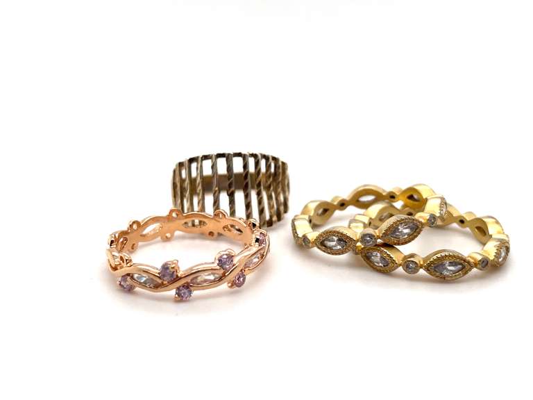 Lot of 4 Gold-Toned Rings