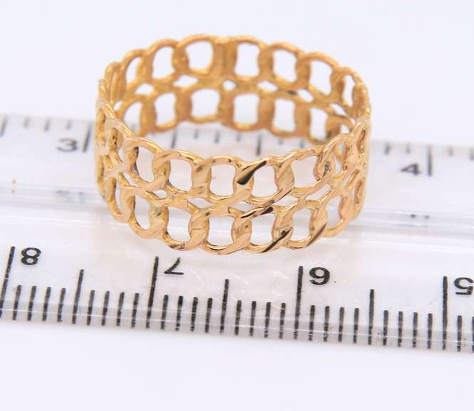Lovely Yellow Gold Two Row Curb Link Chain Ring
