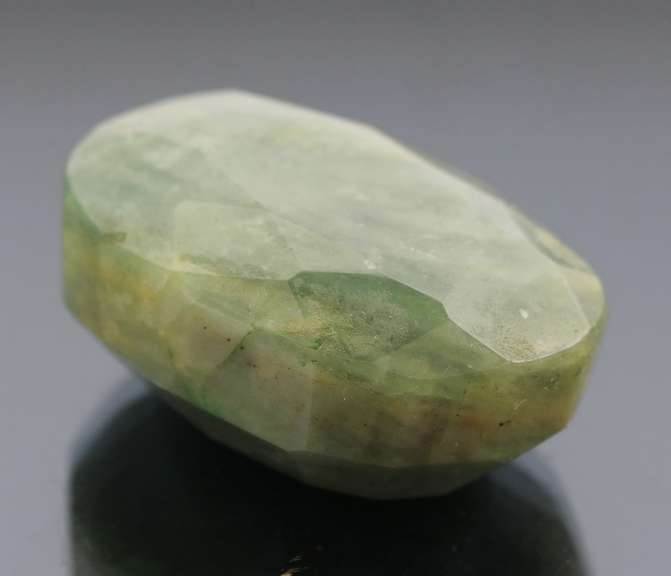 Gorgeous color! 232ct untreated Aquamarine