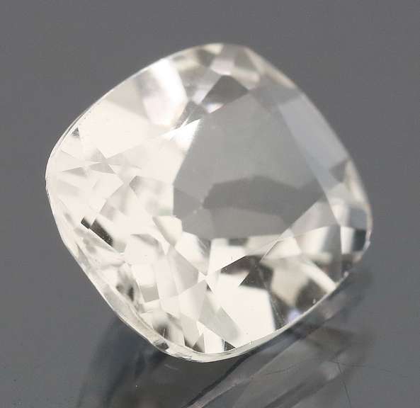 Brilliant 5.22ct diamond white Topaz