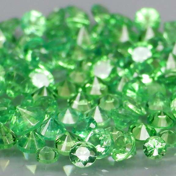 Stunning 3.63ct untreated spring green Tsavorite set