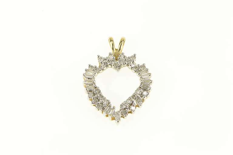 14K Yellow Gold 0.75 Ctw Diamond Classic Cluster Heart Love Pendant