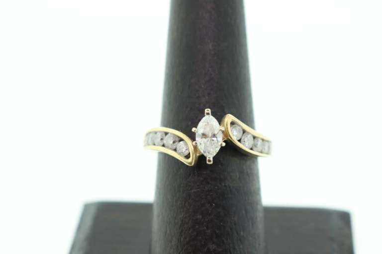 LADIES 14K AND DIAMOND WEDDING SET