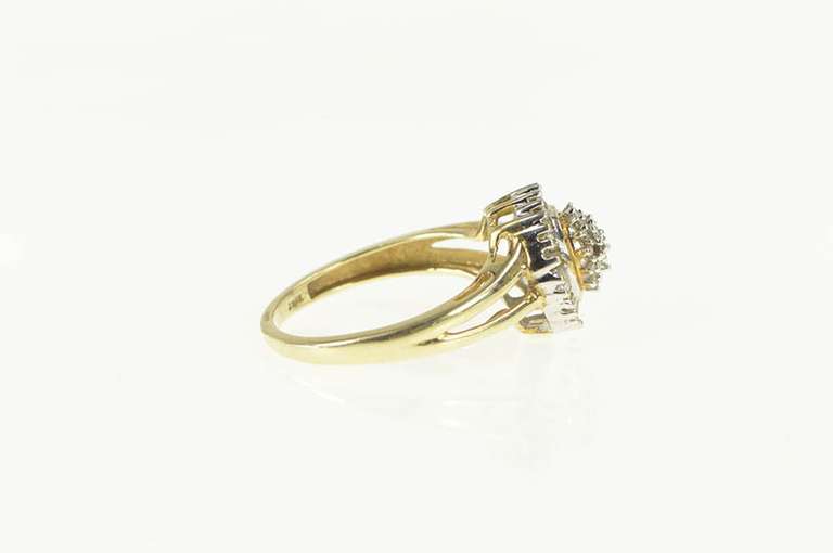 10K Yellow Gold 0.30 Ctw Diamond Round Cluster Statement Ring