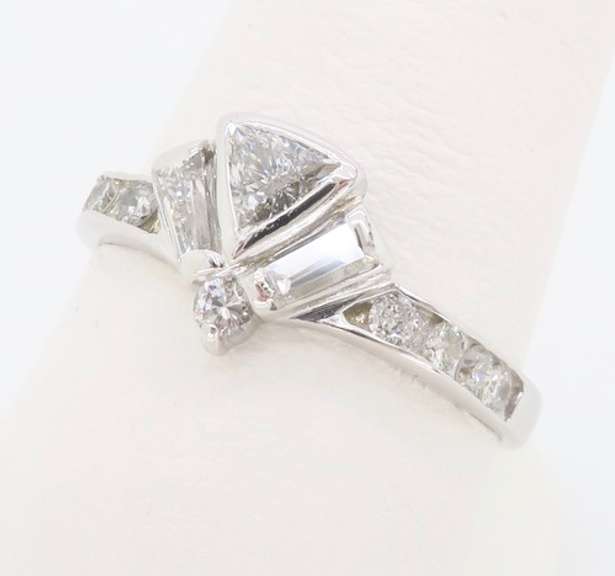 Unique Diamond Fan Ring made in 14k White Gold