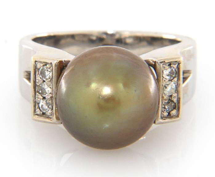 Wide Band Ring 14K White Gold with Pearl and Diamond