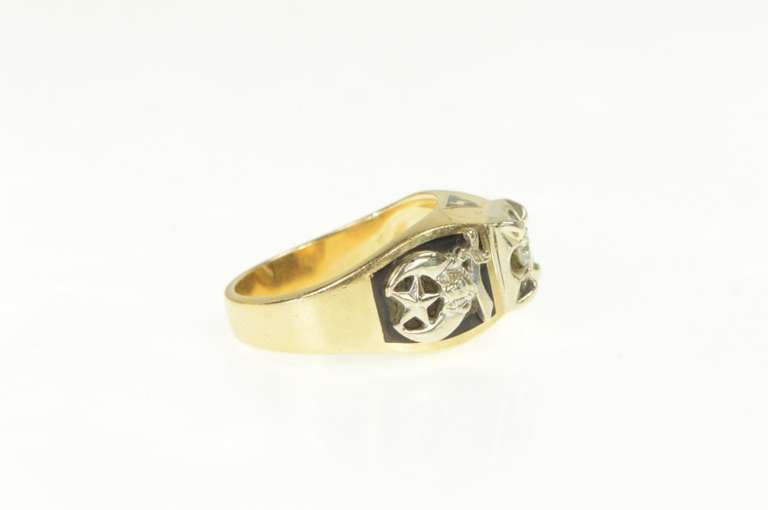 18K Yellow Gold 0.25 Ct Diamond Mens Squared Masonic Shriners Ring
