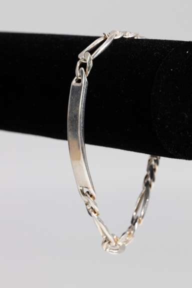 Italian .925 Sterling Silver 8mm Figaro Link ID Bracelet 8 Inches