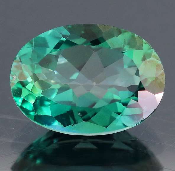 Glittering 7.21ct emerald green Mystic Topaz