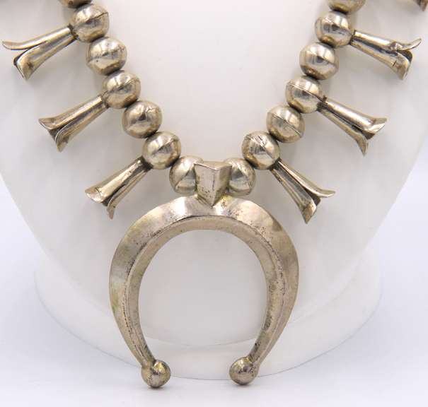 Vintage 9258 Sterling Silver Heavy Squash Blossom Necklace