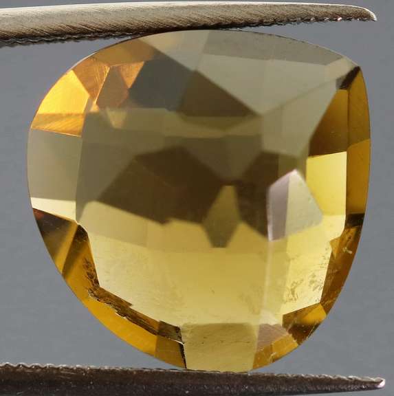 Amazing 6.34ct pear cut Citrine