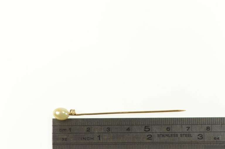 14K Yellow Gold Victorian Pearl Diamond Accent Classic Stick Pin