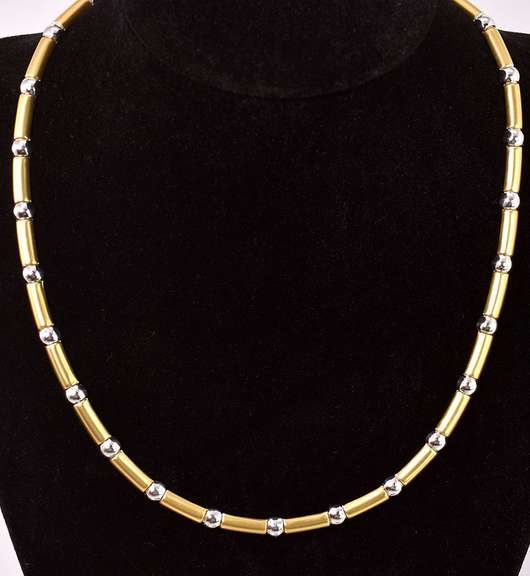 Stunning Bar and Bead Necklace in 18K Two-Tone Gold