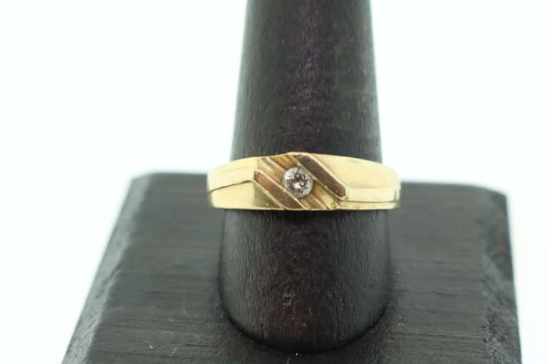 MENS 14K GOLD AND DIAMOND BAND