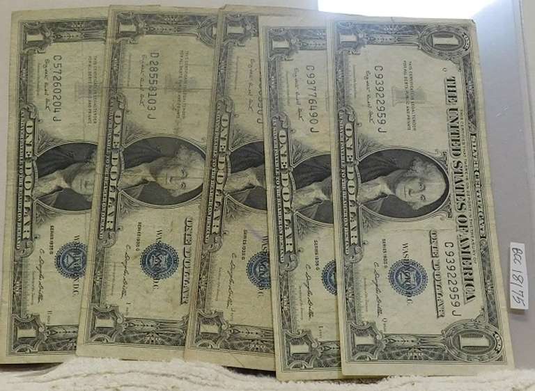 5 ea 1935-G  $1. Silver Certs