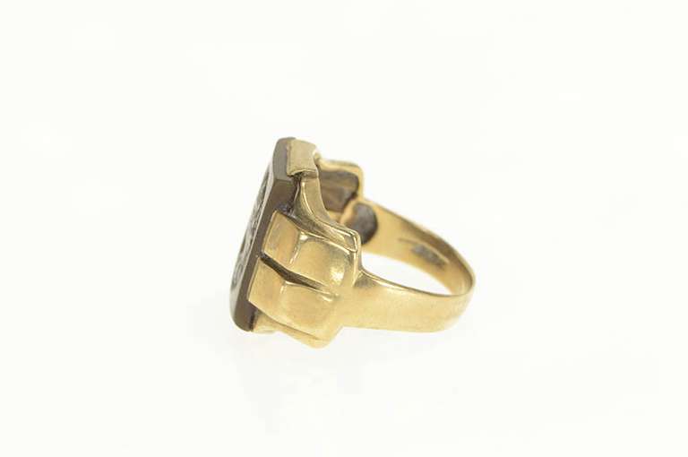 10K Yellow Gold Roman Style Intaglio Carnilian Ring