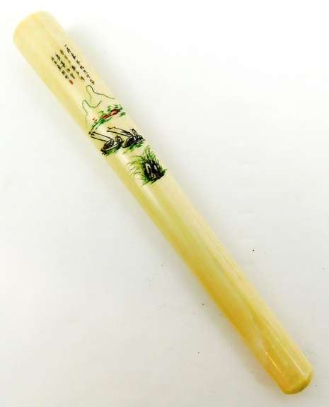 Vintage Asian Scrimshaw Cigarette Holder