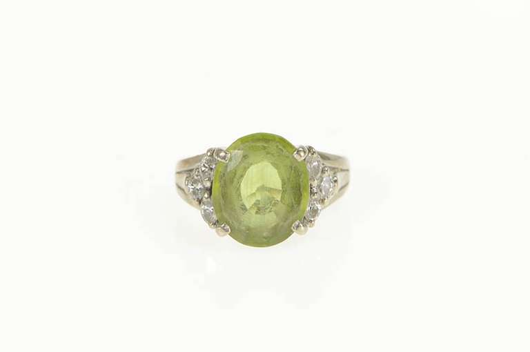 14K White Gold Peridot Marquise Diamond Modern Cocktail Ring
