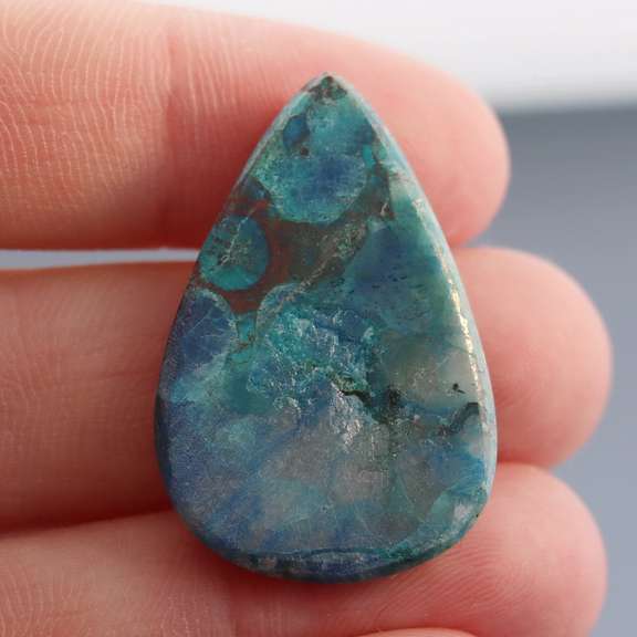 Captivating 31.91ct glossy blue Azurite