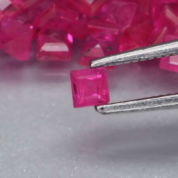 Premium 4.06ct 50 piece princess cut Ruby set