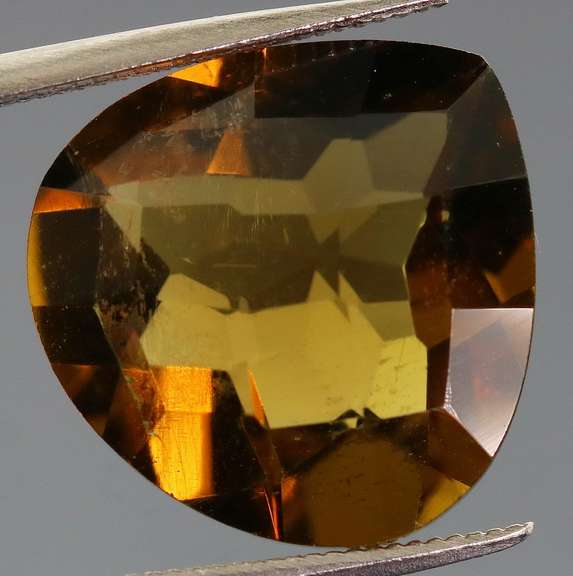 Amazing 6.34ct pear cut Citrine