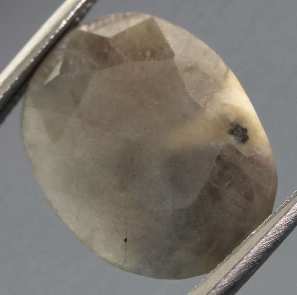 UNTREATED! 6.78ct steely faceted Sapphire