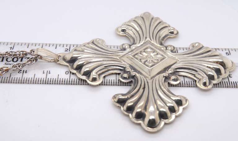 Reed & Barton 925 Sterling Silver Pendant on Chain