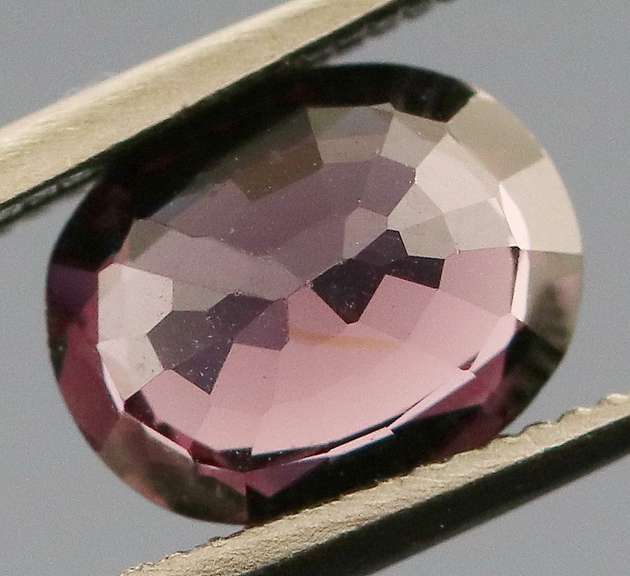 Lovely 1ct untreated violet Spinel