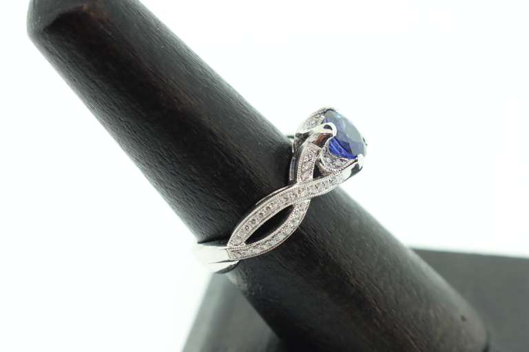 LADIES 18K WHITE GOLD SAPPHIRE AND DIAMOND RING