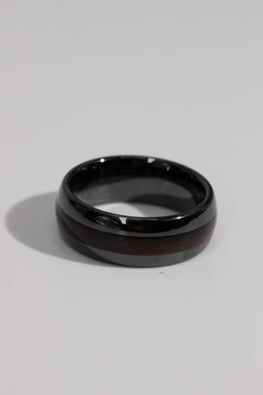 8mm Ceramic Wedding Band w/ Stripe Size 9