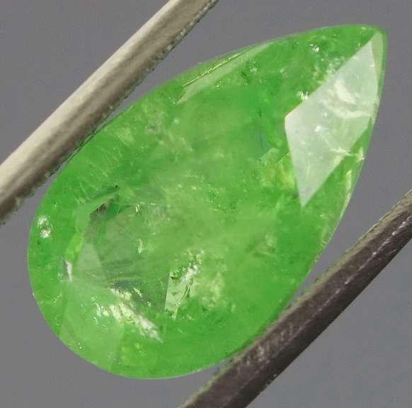 Rare 3.80ct untreated Tsavorite Garnet