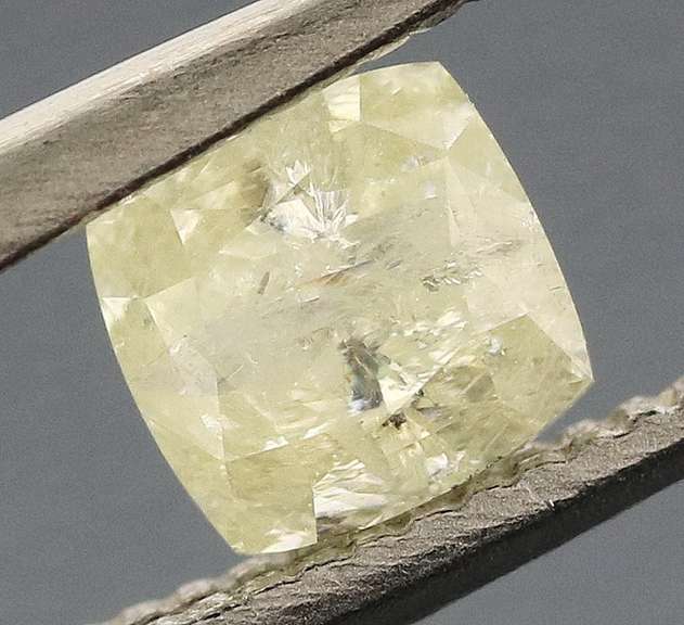 Sparkling! .35ct cushion cut champagne Diamond