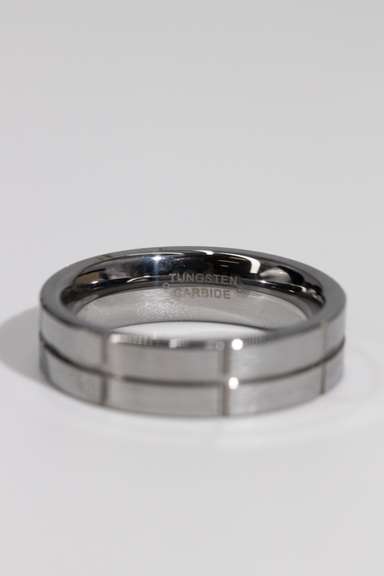 6mm Tungsten Carbide Wedding Band w/ Mirror Finish Size 9